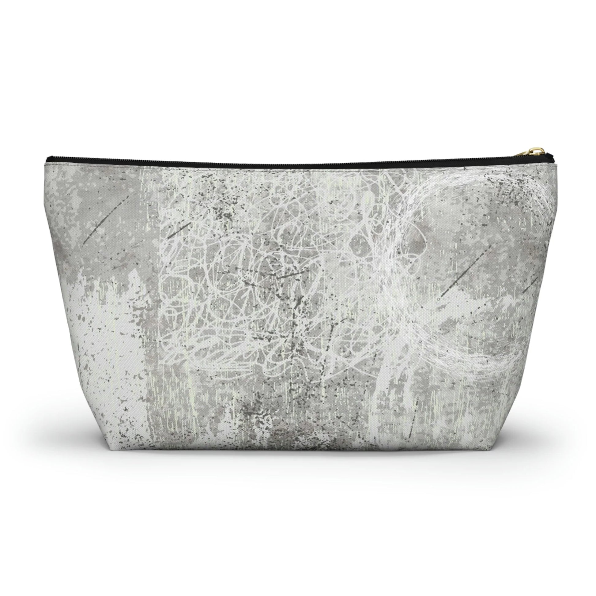 Experience Unmatched Style with the Angela Minimalist Accessory Pouch by Queennoble - Your Ultimate Companion for Organization!