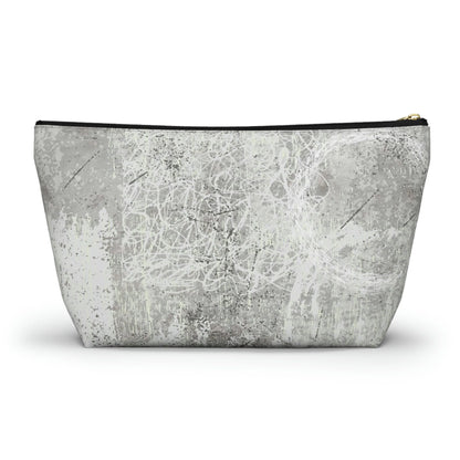 Experience Unmatched Style with the Angela Minimalist Accessory Pouch by Queennoble - Your Ultimate Companion for Organization!