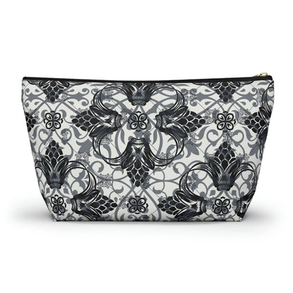 Discover the Stylish & Durable Minimalist Accessory Pouch - ITALIANA by Queennoble for the Perfect Organization Solution!