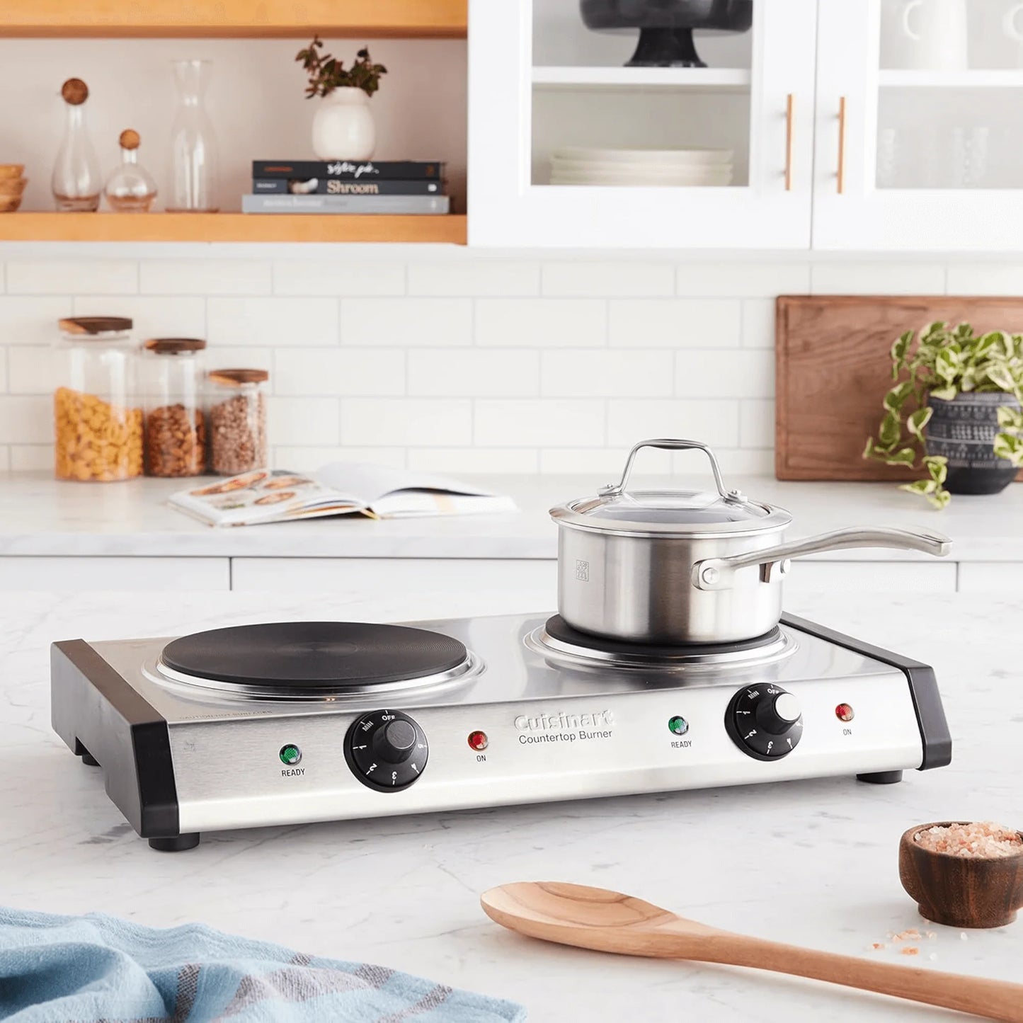 Versatile Cuisinart Double Burner Cast Iron Cooktop - Elevate Your Cooking Experience