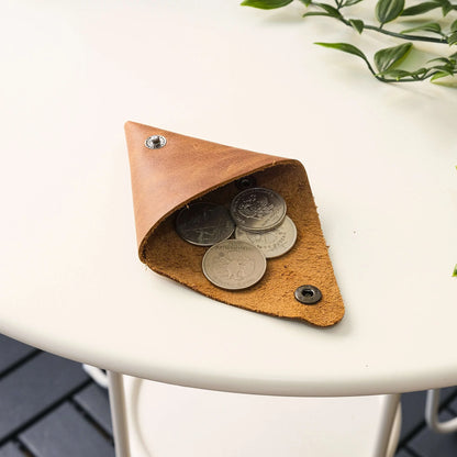 Discover the Elegance of Bamby Genuine Leather Coin Pouch – A Luxurious Minimalist Design for the Modern Man