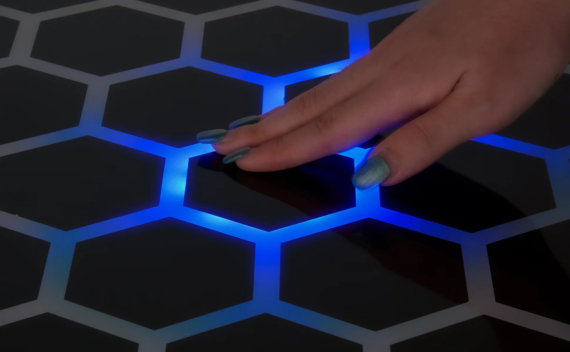 Illuminate Your Living Space with the Touch-Sensitive Coffee Table