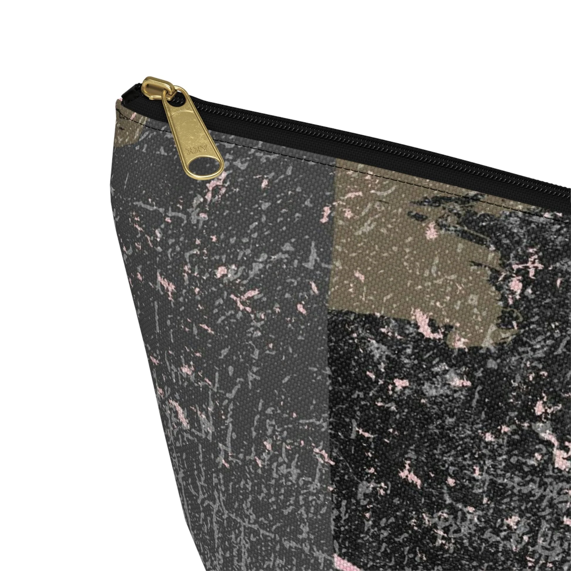 Aurora Minimalist Accessory Pouch by Queennoble **Non-Refundable Item**