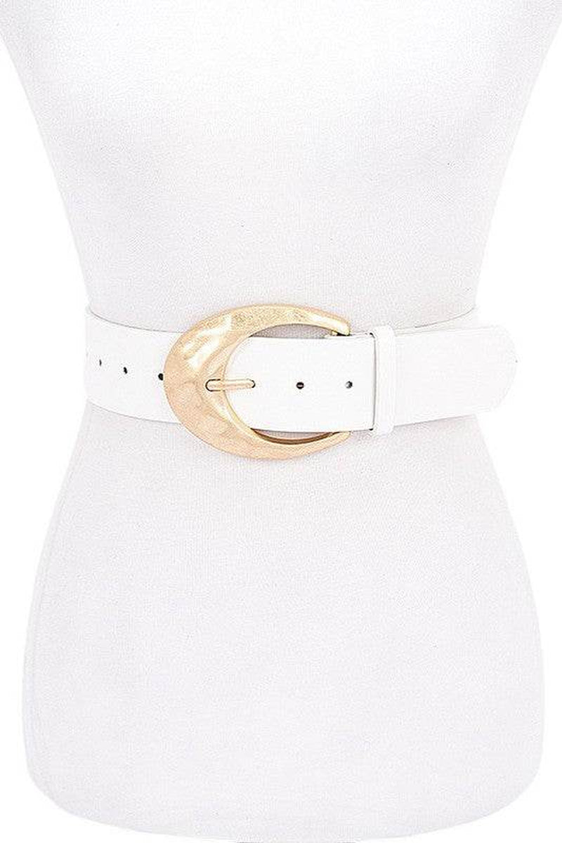 Elevate Your Look with the Classic Oval Buckle Fashion Belt