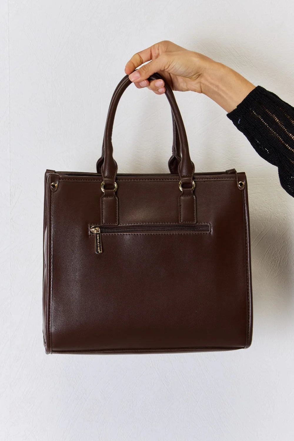 Elevate Your Everyday Look with the David Jones Stylish Argyle Pattern Faux Leather Handbag