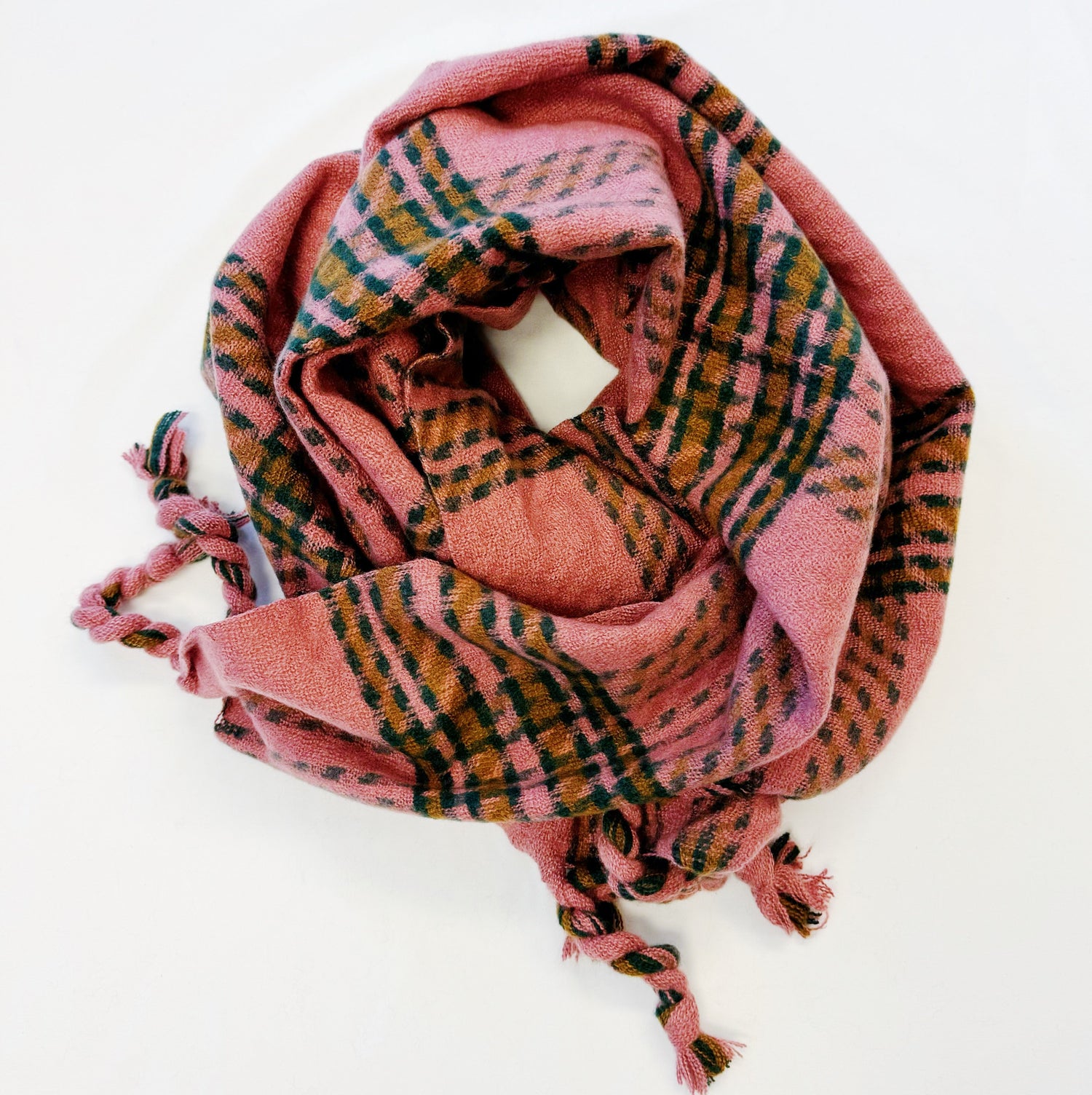 Chic Braided Fringe Plaid Scarf - Your Go-To Accessory for Every Occasion
