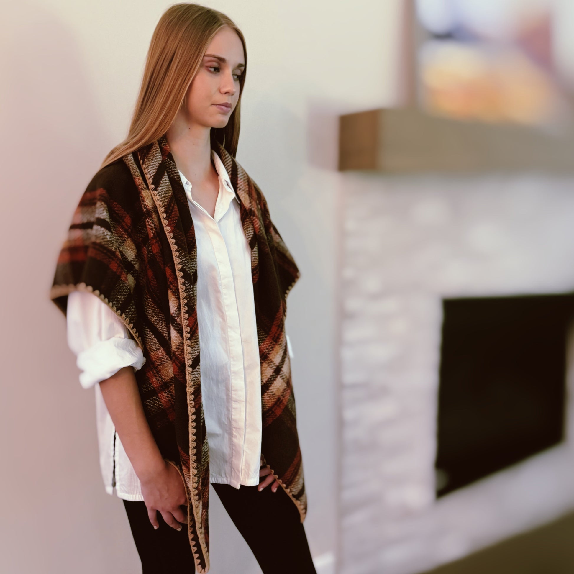 Elevate Your Style with the Luxurious Triangle Shawl Scarf