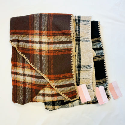 Elevate Your Style with the Luxurious Triangle Shawl Scarf