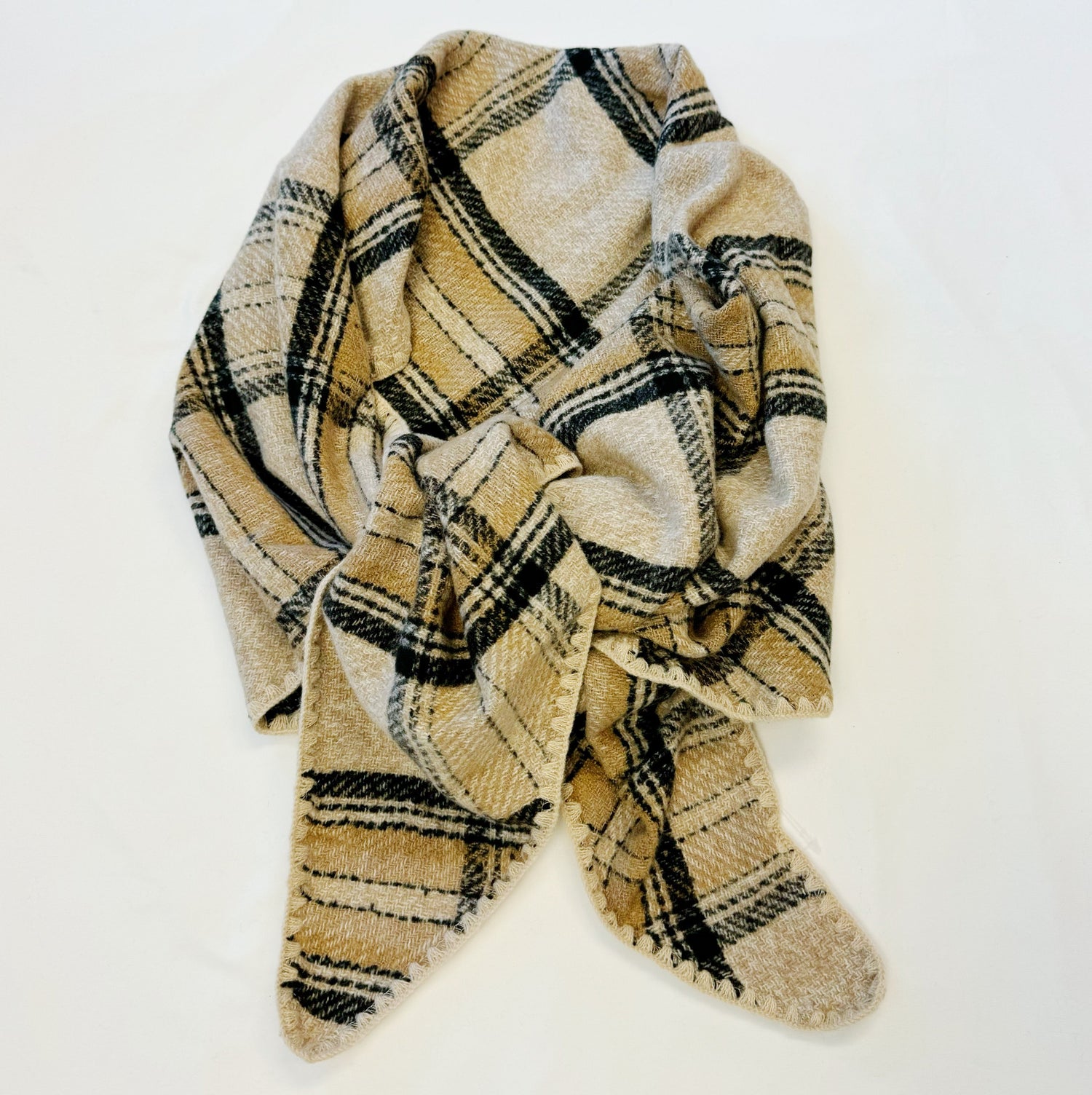 Elevate Your Style with the Luxurious Triangle Shawl Scarf
