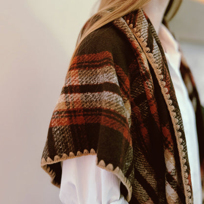 Elevate Your Style with the Luxurious Triangle Shawl Scarf