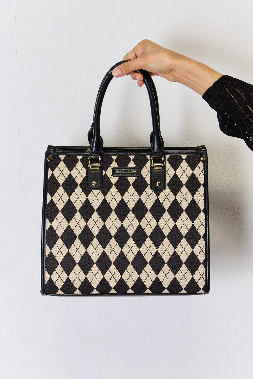 Elevate Your Everyday Look with the David Jones Stylish Argyle Pattern Faux Leather Handbag