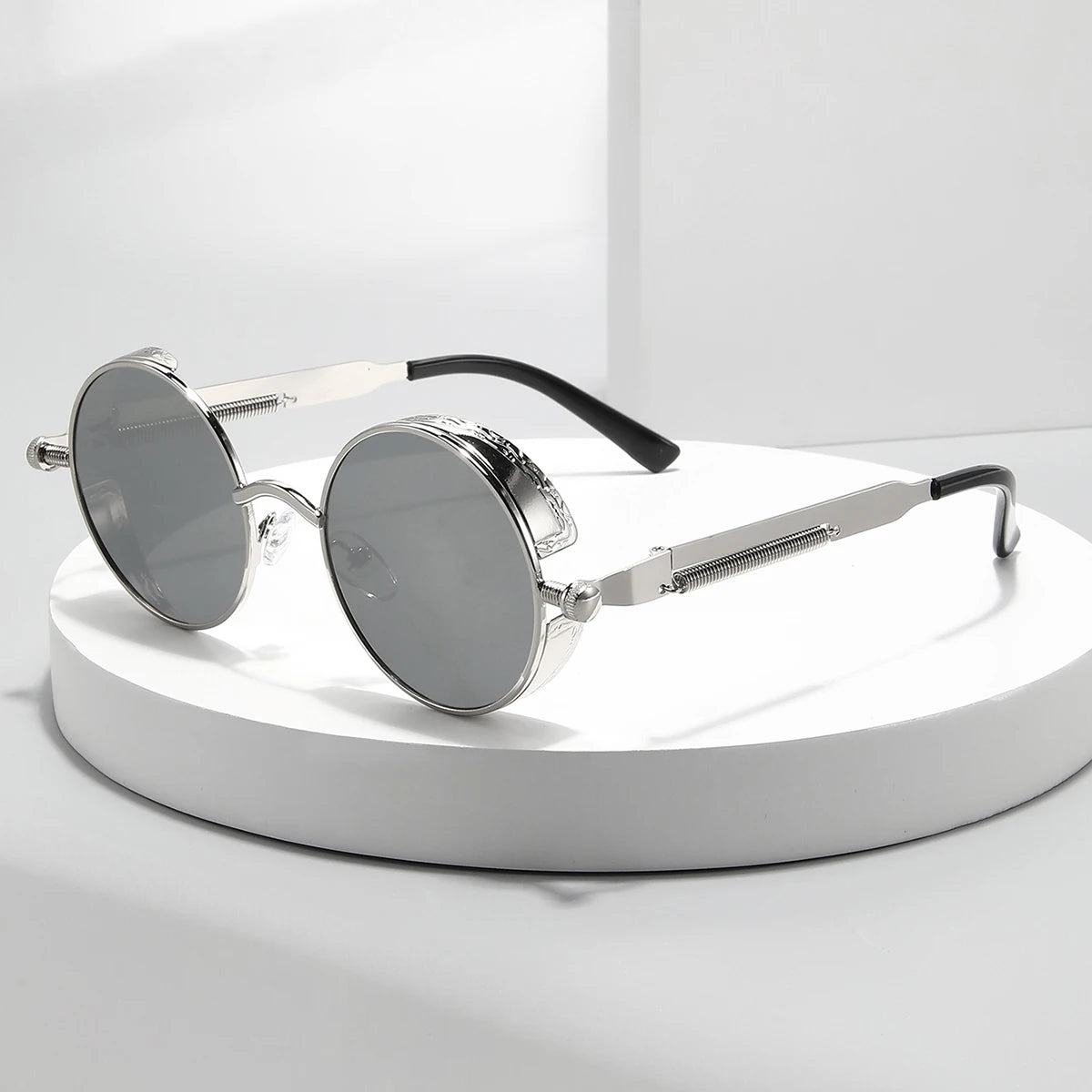 Unleash Your Inner Trendsetter with Our Metal Steampunk-Inspired Round Sunglasses for Men – The Ultimate Retro Fashion Statement!