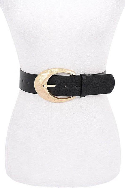 Elevate Your Look with the Classic Oval Buckle Fashion Belt