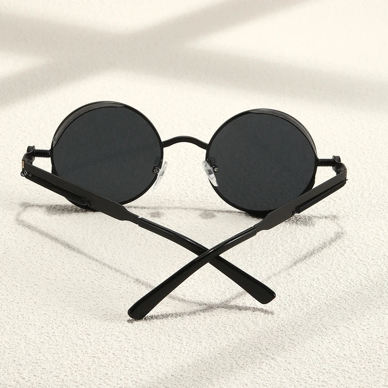 Unleash Your Inner Trendsetter with Our Metal Steampunk-Inspired Round Sunglasses for Men – The Ultimate Retro Fashion Statement!