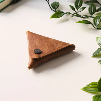 Discover the Elegance of Bamby Genuine Leather Coin Pouch – A Luxurious Minimalist Design for the Modern Man