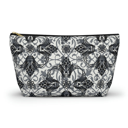 Discover the Stylish & Durable Minimalist Accessory Pouch - ITALIANA by Queennoble for the Perfect Organization Solution!